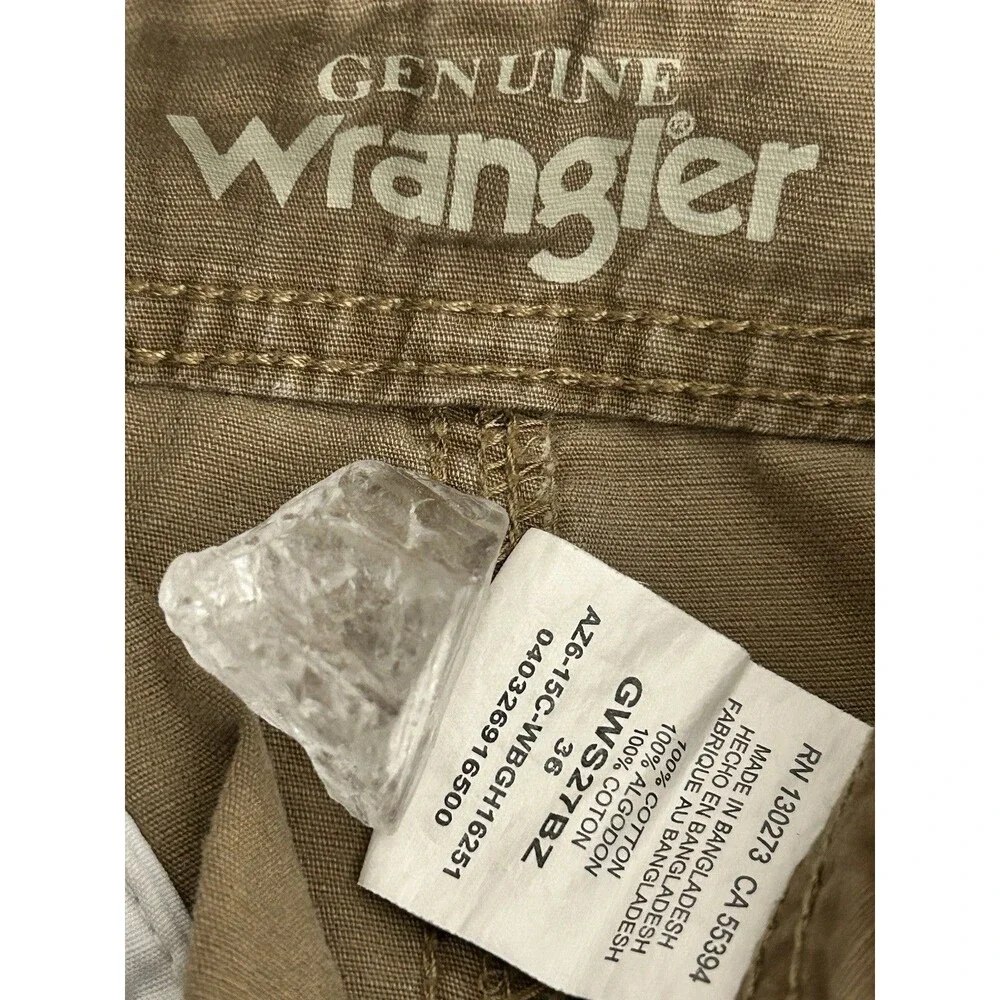 Wrangler Genuine Mens 36 Cargo Utility Relaxed Shorts Brown Khaki Cotton Twill